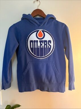 Fanatics Kids Blue Edmonton Oilers Pullover Hoodie with Orange Accent